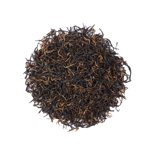 Premium Lichuan Gongfu Black Tea buds from Hubei, China, featuring fine golden tips and delicate twisted leaves with a rich aroma and creamy tea liquor quality