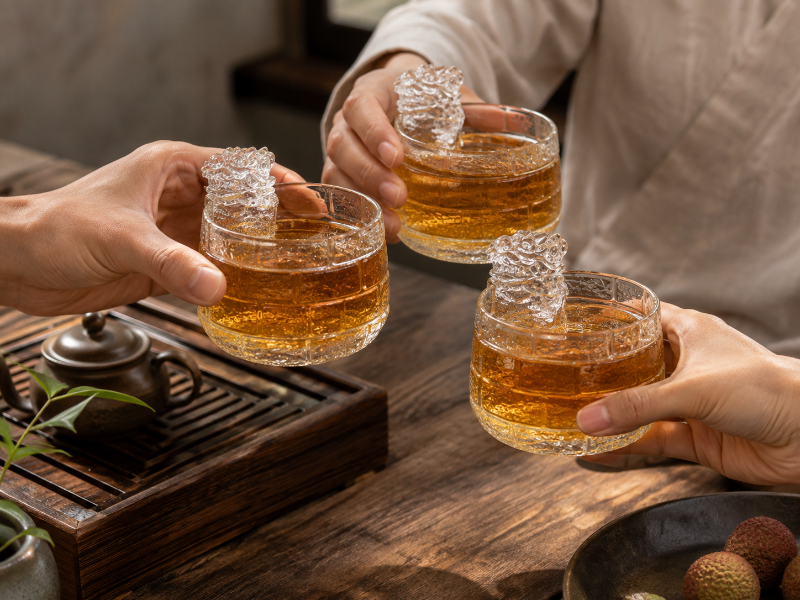 Sharing Tea with Friends